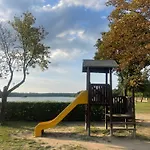 Gruener Am Kiebitzsee *