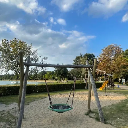 Gruener Am Kiebitzsee