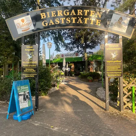 Gruener Am Kiebitzsee