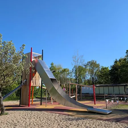 Gruener Am Kiebitzsee