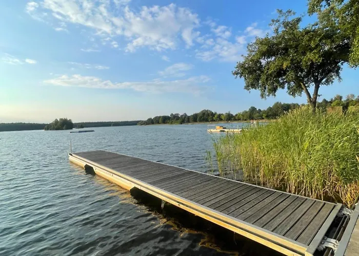 Gruener Am Kiebitzsee * Falkenburg